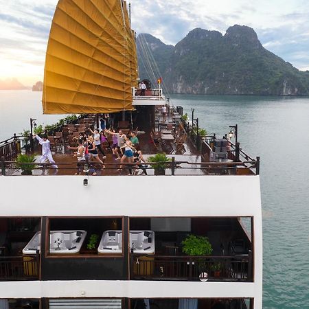 La Regina Legend Cruise Hotel Ha Long Bagian luar foto