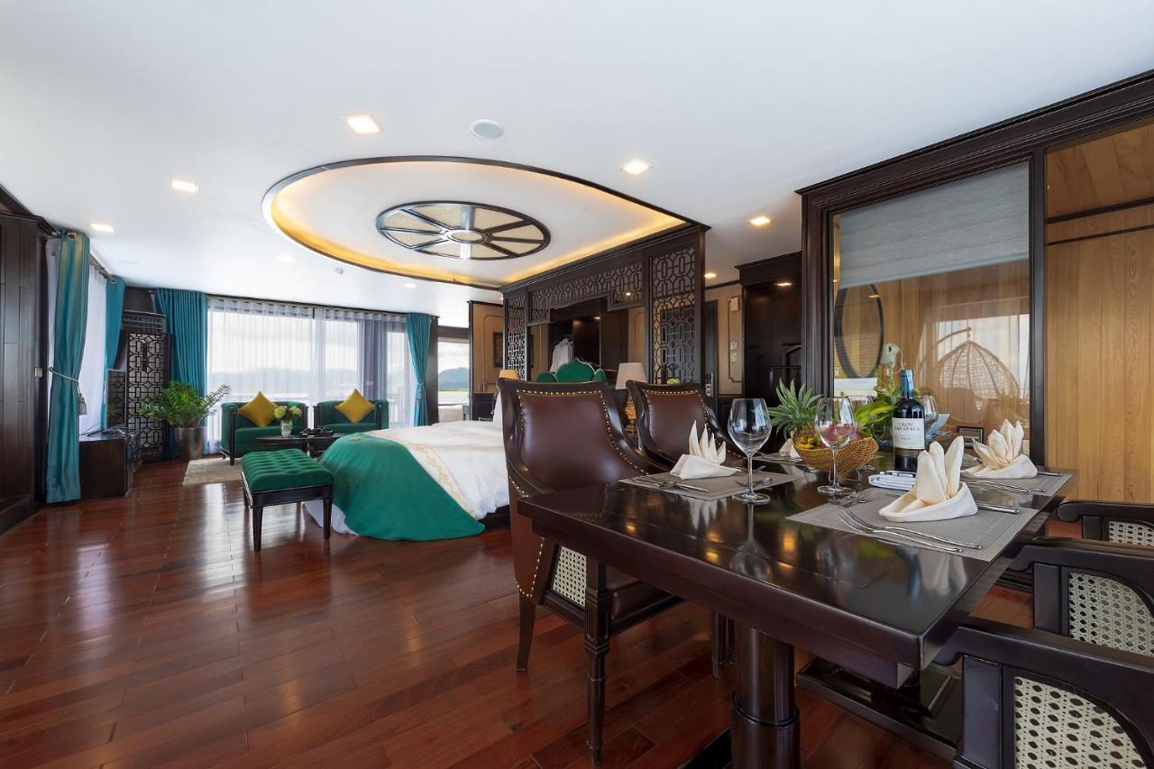 La Regina Legend Cruise Hotel Ha Long Bagian luar foto
