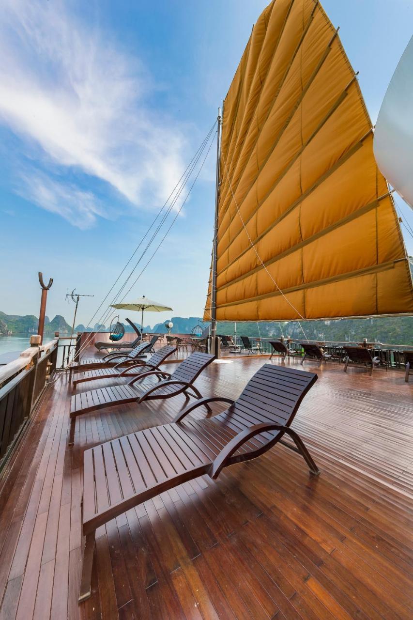 La Regina Legend Cruise Hotel Ha Long Bagian luar foto