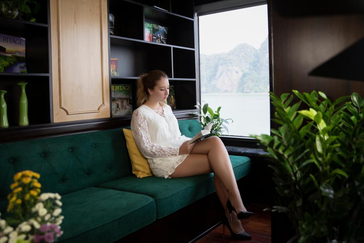 La Regina Legend Cruise Hotel Ha Long Bagian luar foto