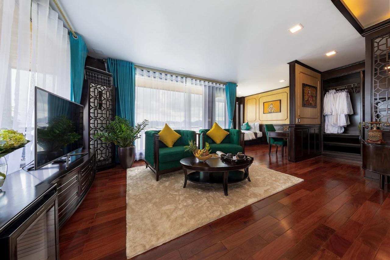 La Regina Legend Cruise Hotel Ha Long Bagian luar foto